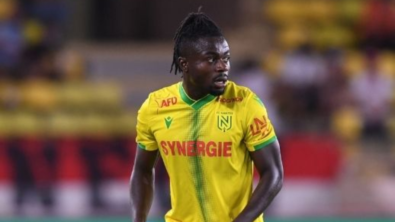 Lol Ciblerait Moses Simon Fc Nantes